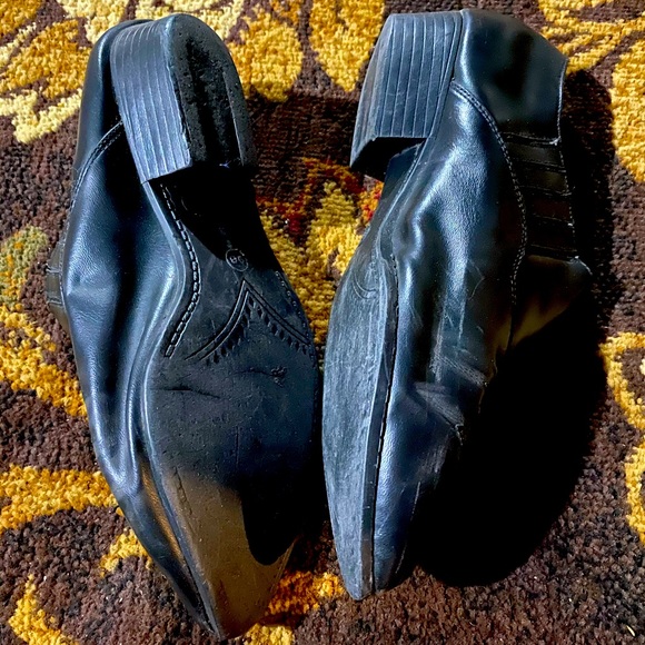 Sandra Miller Leather Shoes - Picture 3 of 5